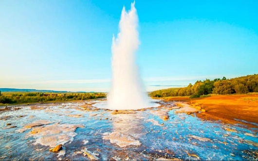 Humo saliendo de la tierra

DescripciÃ³n generada automÃ¡ticamente con confianza media