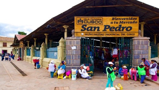 Resultado de imagen para mercado cuzco interior 